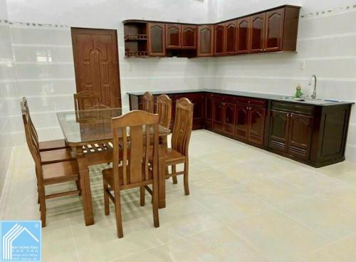 Bán Nhà 1 Trệt 3 Lầu đường Ngô Sĩ Liên Trục chính KDC MeTro, P.Tân An, Cần Thơ