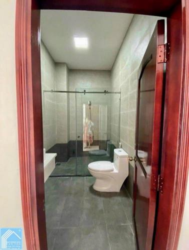 Bán Nhà 1 Trệt 3 Lầu đường Ngô Sĩ Liên Trục chính KDC MeTro, P.Tân An, Cần Thơ