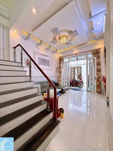 BÁN NHÀ 1T1L - HOÀN CÔNG - RỘNG RÃI. HẺM 388 NG.V.CỪ (Cách ĐẠI NGÂN 150m)