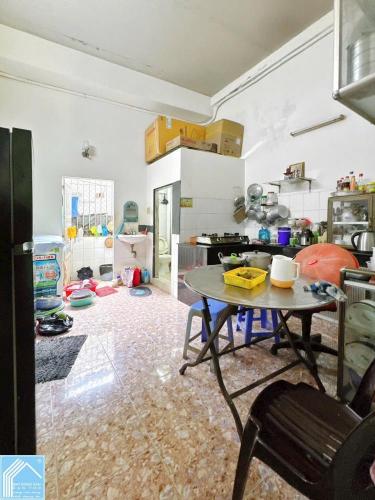 BÁN NHÀ 1T1L, CAO RÁO - trung tâm P. An Hoà (Ninh Kiều, TPCT).Hẻm rộng 4m, xe hơi tới nhà