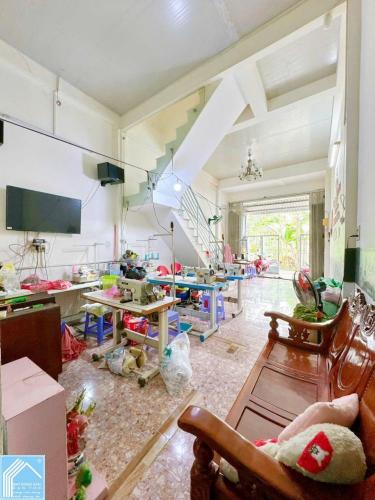 BÁN NHÀ 1T1L, CAO RÁO - trung tâm P. An Hoà (Ninh Kiều, TPCT). Hẻm rộng 4m, xe hơi tới nhà