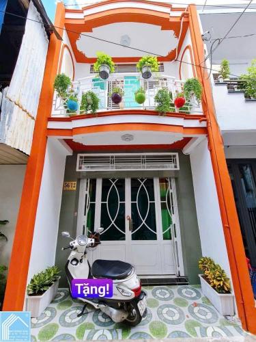 BÁN NHÀ 1T1L ĐẸP - NẰM NGAY ĐẦU HẺM. Hẻm 56 Trần Phú - Vị Trí Rất Gần & đẹp
