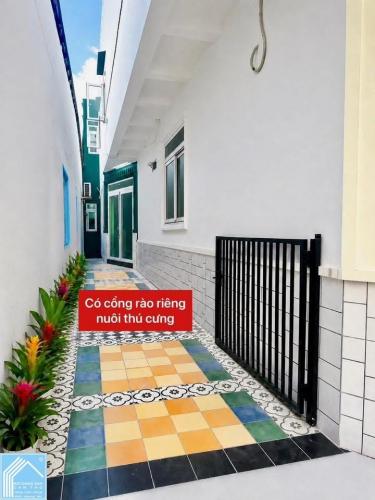 BÁN NHÀ 1T1L, DIỆN TÍCH LỚN - Đầu Hẻm 233 NVCừ (Hẻm gần trường ĐH Công Nghệ - Kỹ Thuật)
