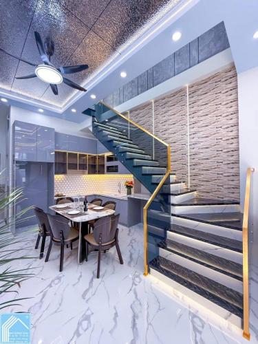 BÁN NHÀ 1T1L đúc - MỚI XÂY - Diện tích đẹp, gần Bờ Kè Tầm Vu