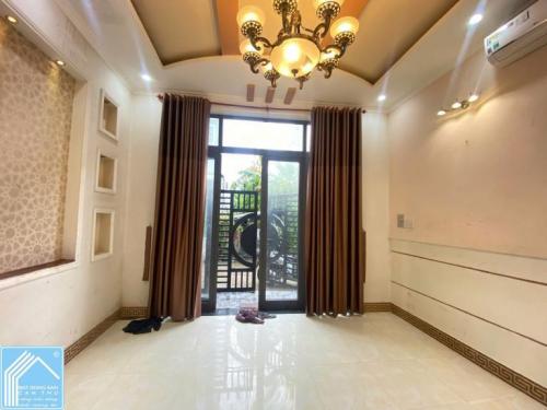 BÁN NHÀ 1T1L đúc, Giá rẻ nhất khu, xe hơi tới nhà