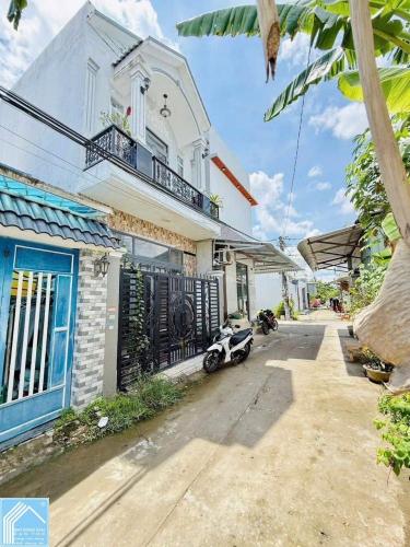 BÁN NHÀ 1T1L đúc, Giá rẻ, xe hơi tới nhà (Hẻm TỔ 15 Đường Nguyễn Văn Linh)