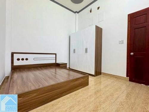 BÁN NHÀ 1T1L đúc, Mặt Tiền (KDC Thới Nhựt 1). Gần chợ An Khánh