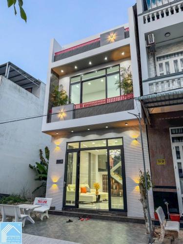 BÁN NHÀ 1T1L đúc MỚI - FULL NỘI THẤT, sổ hoàn công đầy đủ. Mặt Tiền vừa ở, vừa làm VPCTy,…