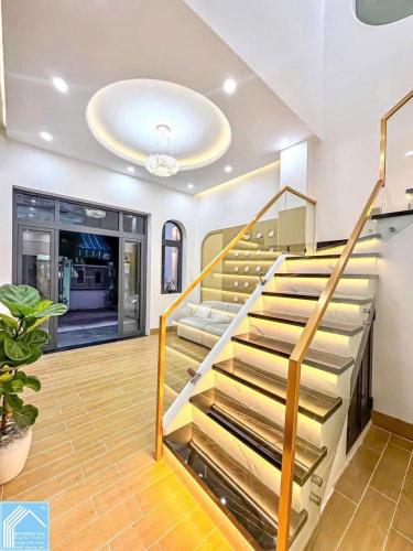 BÁN NHÀ 1T1L đúc MỚI - RẤT ĐẸP - GÓC 2MT Hẻm 124 Phạm Ngũ Lão