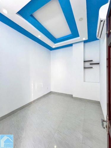 BÁN NHÀ 1T1L đúc, Mới đẹp - HOÀN CÔNG đầy đủ (Nằm Kế ĐẠI HỌC CÔNG NGHỆ CT)