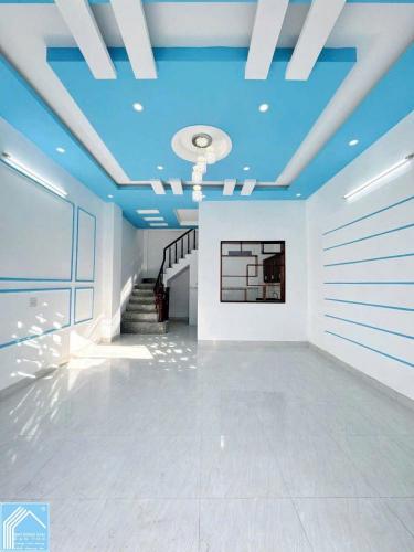 BÁN NHÀ 1T1L đúc, mới đẹp - HOÀN CÔNG đầy đủ (Nằm kế ĐẠI HỌC CÔNG NGHỆ CT)