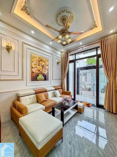 BÁN NHÀ 1T1L đúc, mới đẹp, FULL Nội Thất mới. Hẻm rộng 4.5m, có phòng ngủ tầng trệt