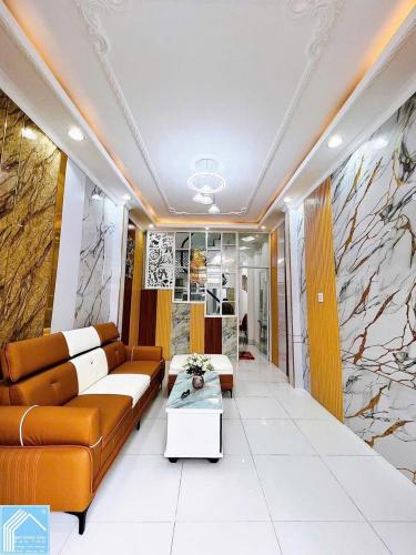 Bán Nhà 1T1L đúc, MỚI SÁNG & ĐẸP, Gần sát Cầu Nhị Kiều✔️Gần Công viên Hùng Vương