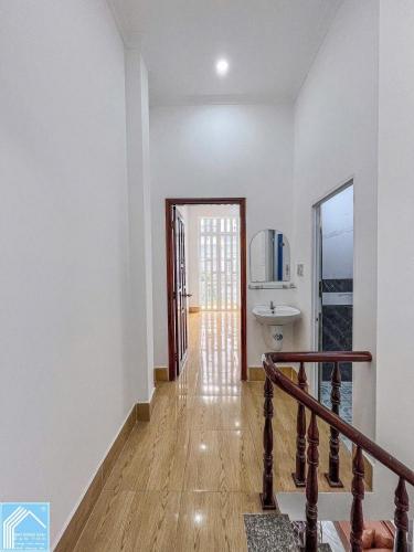 BÁN NHÀ 1T1L đúc, MT Phạm Thế Hiển. Cách chợ An Khánh chỉ 50m