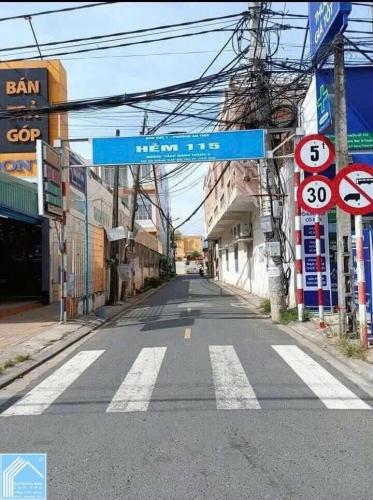 Bán Nhà 1T1L, Góc 2 Mặt Tiền Hẻm - Full Nội Thất (Xây Mới 100%, Xe Hơi Tới Nhà)