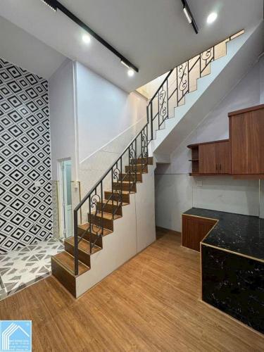 Bán nhà 1T1L, Hẻm 359 (Xéo Cty Dược Hậu Giang). Sổ hồng, hoàn công đầy đủ