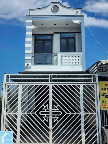 BÁN NHÀ 1T1L, MẶT TIỀN lộ nhựa. Vừa ở & buôn bán nhỏ tại nhà