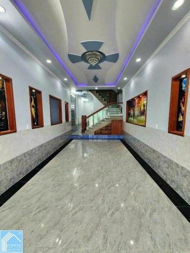 BÁN NHÀ 1T1L, MẶT TIỀN lộ nhựa. Vừa ở & buôn bán nhỏ tại nhà