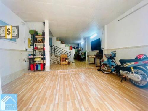 BÁN NHÀ 1T1L, MỚI ĐẸP - Hẻm 1 Lý Tự Trọng (Hẻm Vịt Nấu Chao nổi tiếng CThơ)