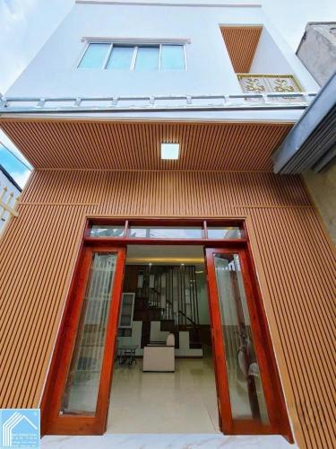 Bán nhà 1T1L, MỚI ĐẸP - NẰM NGAY khu PHỐ ẨM THỰC (Cách mặt tiền Bờ hồ chỉ 15m)