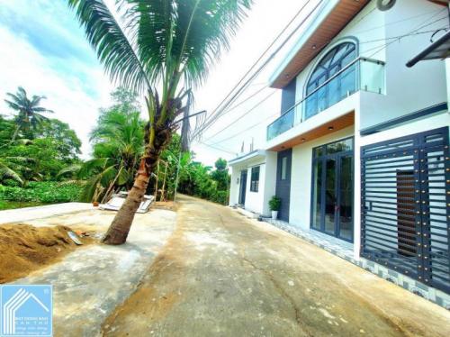 BÁN NHÀ 1T1L, Mới đẹp, TẶNG FULL NỘI THẤT. Tặng Kèm MT Bờ Sông đã Kè Kiên Cố