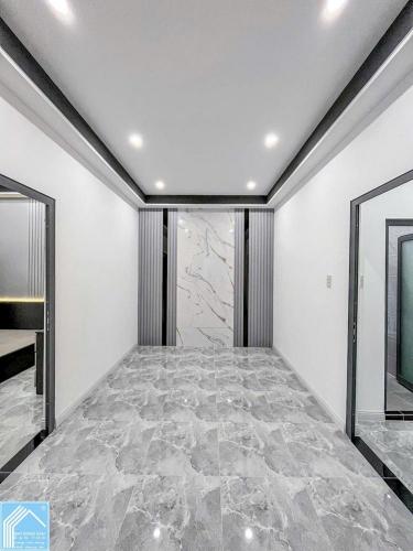 BÁN NHÀ 1T1L mới, gần chợ BÀ BỘ, trường ĐHYD Cần Thơ (có sân đậu xe hơi)