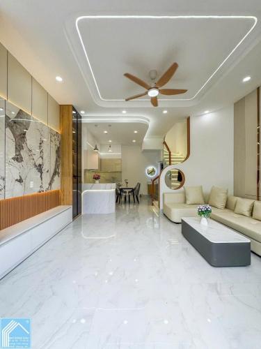 Bán Nhà 1T1L mới, Hẻm Trung Tâm Ninh Kiều, TẶNG NỘI THẤT (Sổ hồng hoàn công)