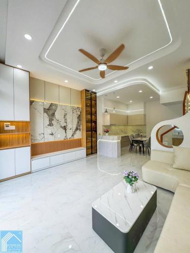 Bán Nhà 1T1L mới, Hẻm Trung Tâm Ninh Kiều, TẶNG NỘI THẤT (Sổ hồng hoàn công)