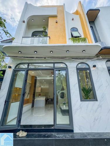 Bán Nhà 1T1L mới, Hẻm Trung Tâm Ninh Kiều, TẶNG NỘI THẤT (Sổ hồng hoàn công)