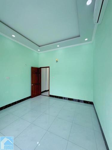 BÁN NHÀ 1T1L, ngay TRUNG TÂM - gần ĐHCT, NHÀ RỘNG ĐẸP - HOÀN CÔNG