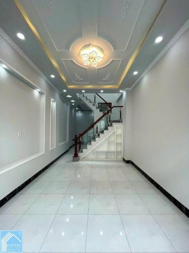 BÁN NHÀ 1T1L, ngay TRUNG TÂM - gần ĐHCT, NHÀ RỘNG ĐẸP - HOÀN CÔNG