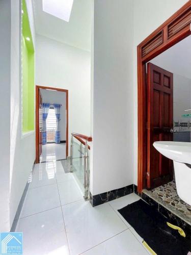 BÁN NHÀ 1T1L, ngay TRUNG TÂM - gần ĐHCT, NHÀ RỘNG ĐẸP - HOÀN CÔNG