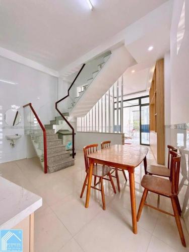 BÁN NHÀ 1T1L, TRỤC CHÍNH HẺM. P. AN CƯ (H107 HVThụ)