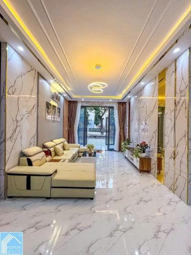 BÁN NHÀ 1T2L đúc - MẶT TIỀN, FULL NỘI THẤT, nhà mới mua dọn vào ở ngay