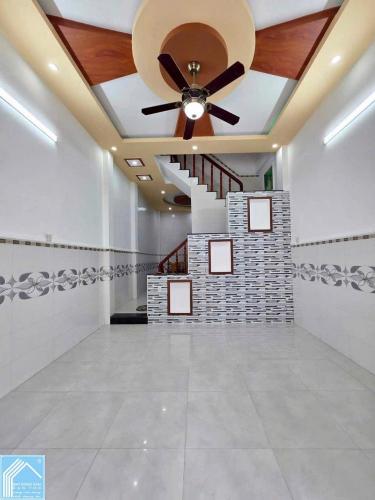 BÁN NHÀ 1T2L đúc, Mặt Tiền, gần sát chợ An Khánh (Cách trường ĐHYD Cần Thơ chỉ 300m)