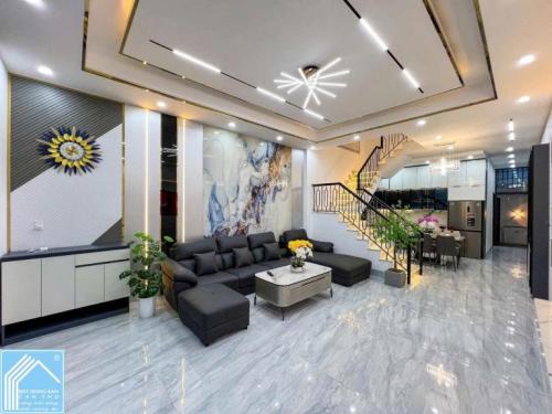 BÁN NHÀ 1T2L đúc, Mặt Tiền (KDC Hồng Loan), FULL NỘI THẤT mới & đẹp