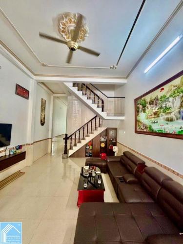 Bán nhà 1T2L đúc, Mặt Tiền (kdc Nam Long 1). Ngay sau lưng Trường THPT Việt - Hoa