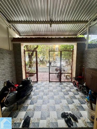 Bán nhà 1T2L đúc, Mặt Tiền (kdc Nam Long 1). Ngay sau lưng Trường THPT Việt - Hoa