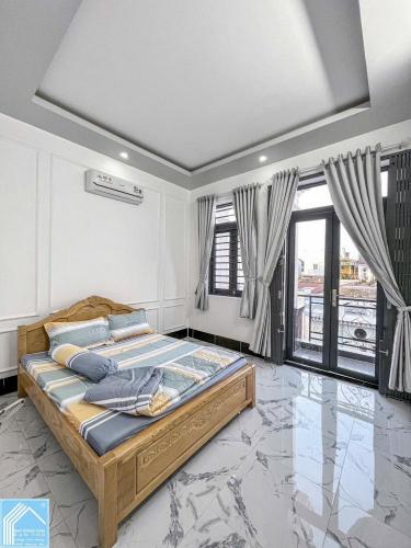 BÁN NHÀ 1T2L đúc, Mặt Tiền, XÂY MỚI - (Kế trường Mầm Non Hoa Cúc)