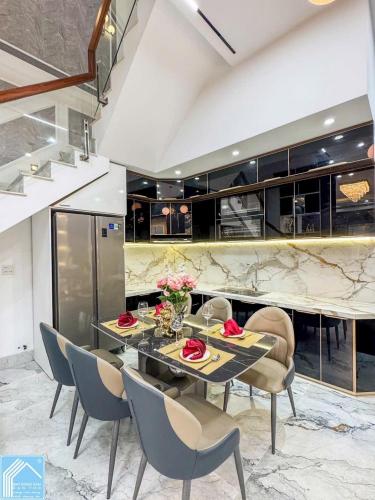 BÁN NHÀ 1T2L đúc mới đẹp, CÓ PHÒNG NGỦ TẦNG TRỆT (Sổ hoàn chỉnh, sang tên nhanh)