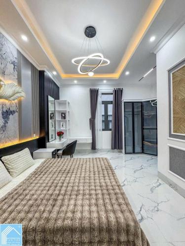 BÁN NHÀ 1T2L đúc mới đẹp, CÓ PHÒNG NGỦ TẦNG TRỆT (Sổ hoàn chỉnh, sang tên nhanh)