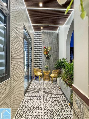 BÁN NHÀ 1T2L đúc mới, FULL NỘI THẤT Cao Cấp (Mặt Tiền Chu Văn An)