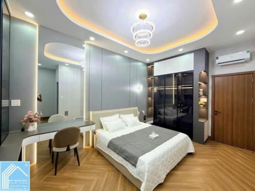 BÁN NHÀ 1T2L đúc, mới xây, Mặt Tiền (D7 - Hồng Loan). Vị trí đẹp, gần trục chính D1