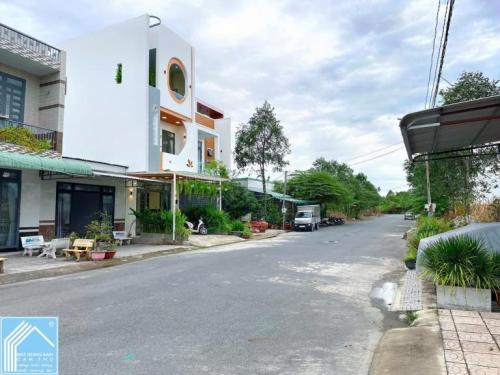 BÁN NHÀ 1T2L đúc, Sổ hồng, hoàn công, MẶT TIỀN - KDC Hồng Loan 6A