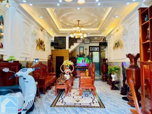 BÁN NHÀ 1T2L, MẶT TIỀN Nguyễn Hiền - SANG TRỌNG✔MT NGUYỄN HIỀN (KDC 91B)