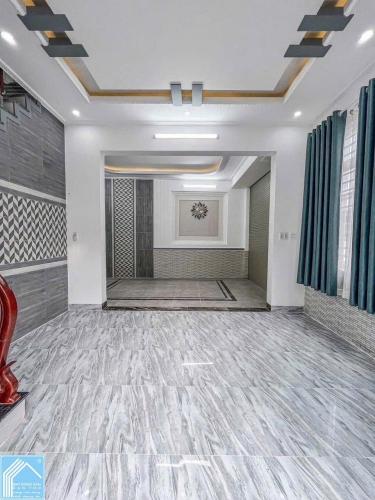 BÁN NHÀ 1T3L đúc, GÓC 2MT + Trục Chính Hẻm (Có luôn chổ để ÔTÔ trong nhà)