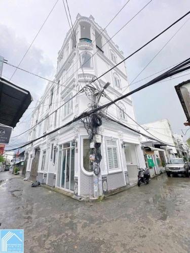 BÁN NHÀ 1T3L đúc, (GÓC 2MT + Trục Chính) Hẻm. Có luôn chổ để ÔTÔ trong nhà