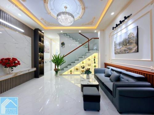 Bán nhà 1Trệt 1Lầu - mới đẹp. Trục Đường A2 - KDC Tổ 3A (đông đúc)
