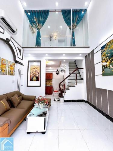 BÁN NHÀ 1trệt 1lửng 1lầu - NHÀ ĐẸP - NHÀ NHỎ XINH XẮN (Hẻm 90 Hùng Vương)