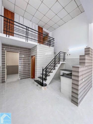 BÁN NHÀ 1TRỆT 1LỮNG, mới đẹp, mua vào ở ngay (TRỤC CHÍNH Hẻm TỔ 15)